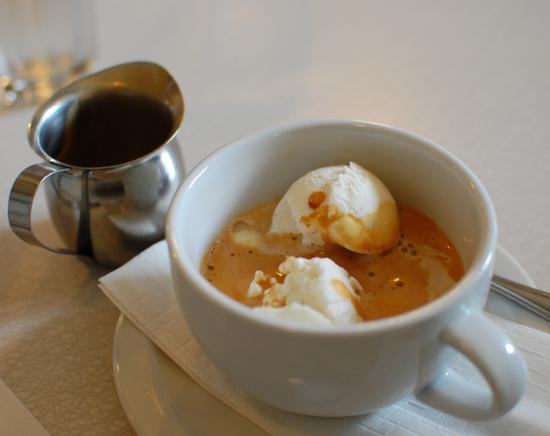 Caffe Affogato 阿芙加朵 图片来源：www.monkeypuzzleblog.com